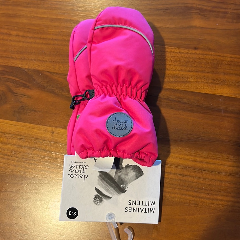 Deux par duex winter gloves size 2/3 kids- new with tags!